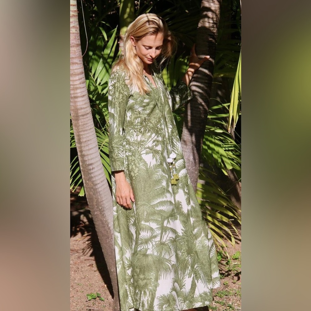 NWT ANTRA THE MIELIKKI KAFTAN